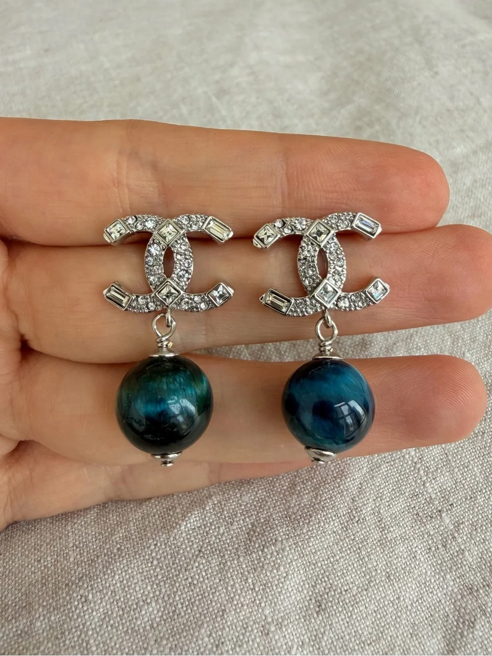 💙CHANEL Silver Crystal CC Logo Earrings with Blue and Teal Orb Drops⚡️